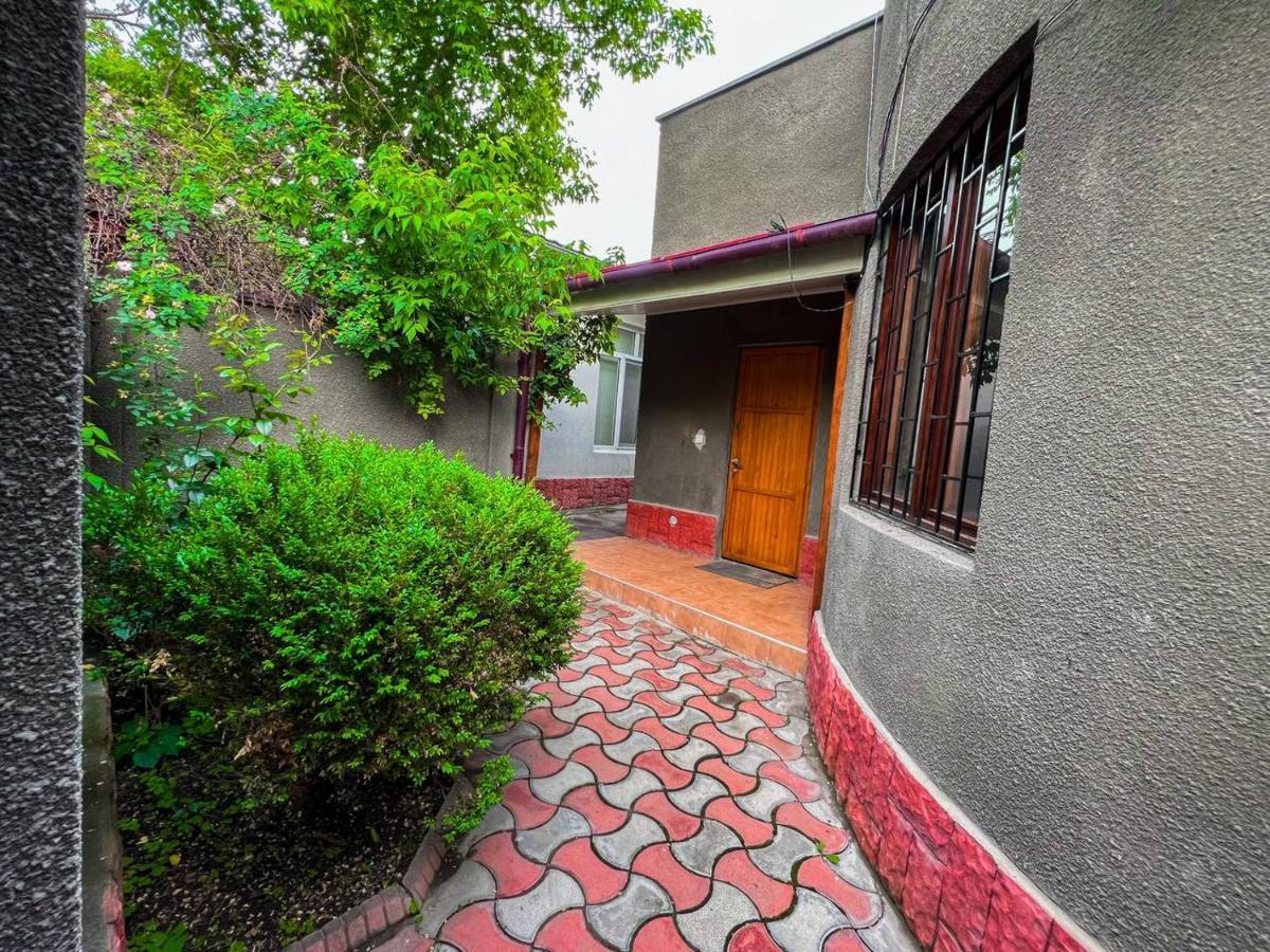Ala-Bel Guesthouse Bişkek Dış mekan fotoğraf